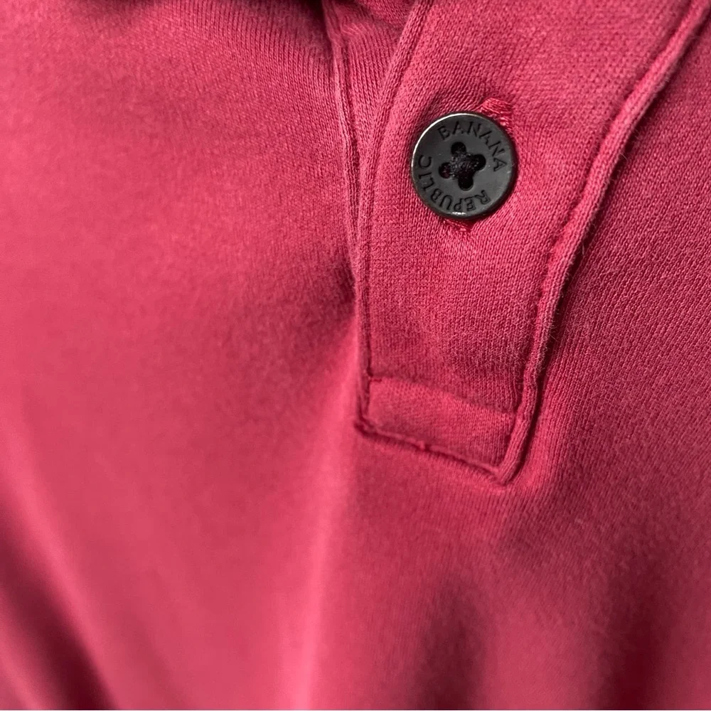 🍄 3/$30 Banana Republic Luxury Polo